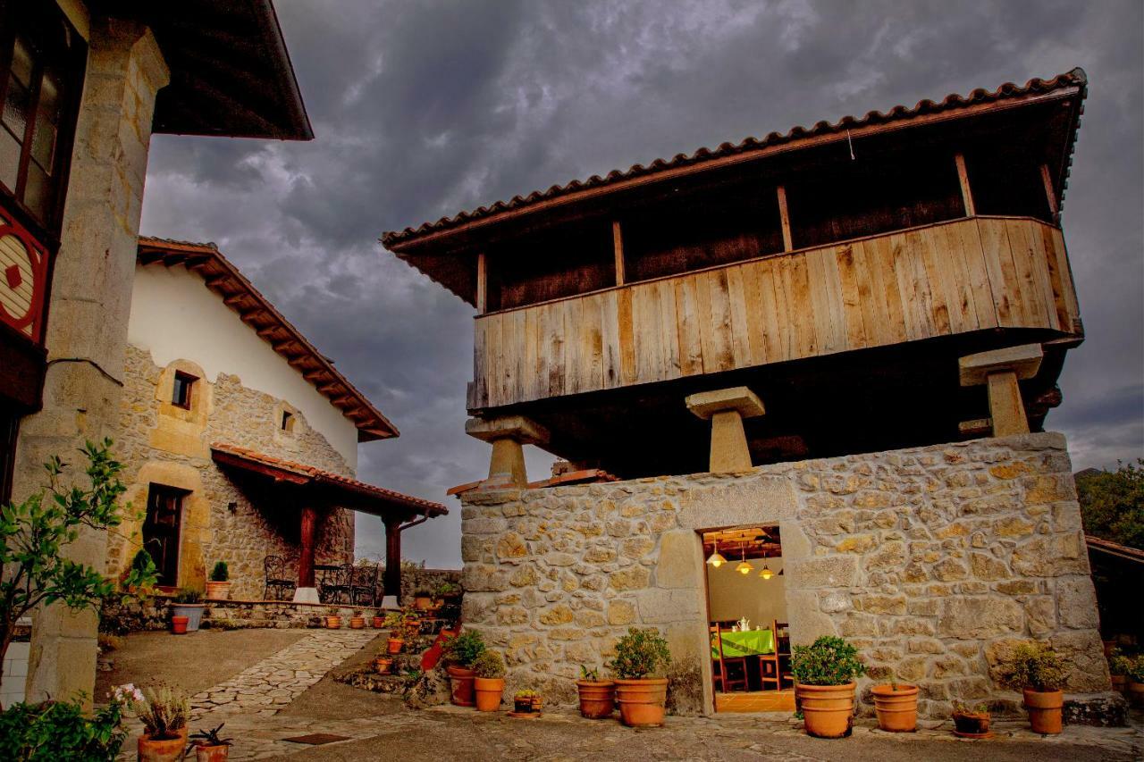 Casería el Hondrígu Con Exterior foto